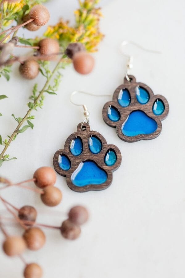 Wood and Resin Paw Print Earrings - Image 4